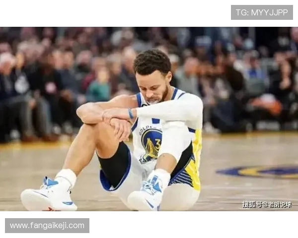 库里十天后评估伤情至少缺五战 库里十天后评估伤情至少缺五战